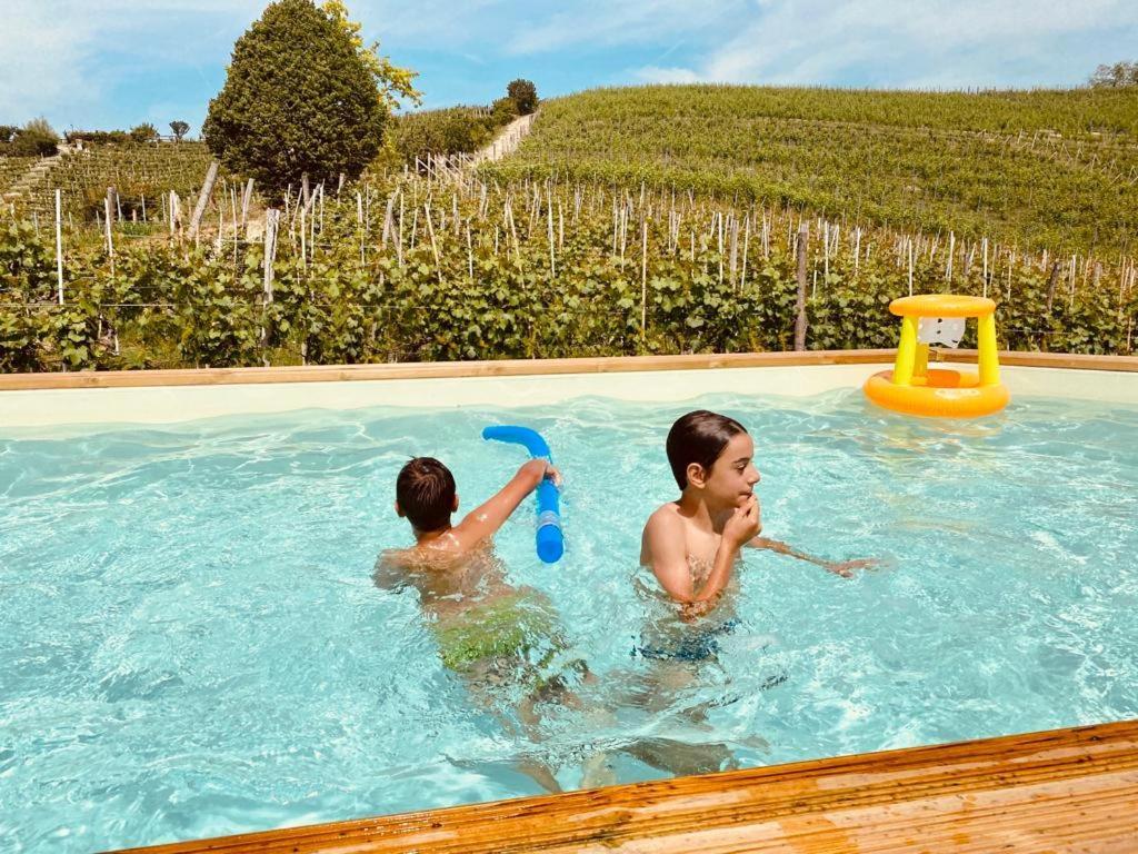 Madama Langa Country House Con Piscina Nelle Vigne Montelupo Albese Ngoại thất bức ảnh
